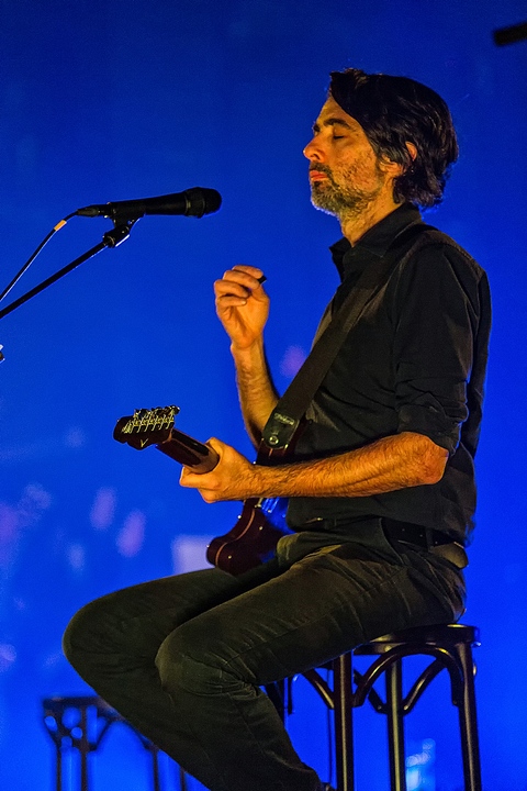 dEUS - Soft Electric Tour @ De Roma, foto 24, foto's door Edwin Houdevelt - FrontView Magazine