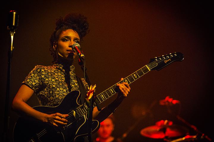 Lianne La Havas @ AB, picture 5, photographed by Kristof Hayen - FrontView Magazine