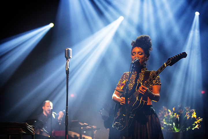 Lianne La Havas @ AB, picture 9, photographed by Kristof Hayen - FrontView Magazine