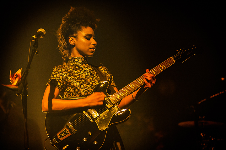 Lianne La Havas @ AB, picture 10, photographed by Kristof Hayen - FrontView Magazine