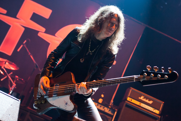UFO @ Vorst Nationaal, picture 7, photographed by Dorien Goetschalckx - FrontView Magazine