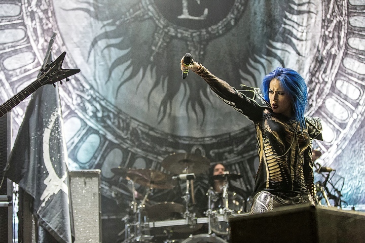 Arch Enemy @ Lotto Arena, foto 13, foto's door Edwin Houdevelt - FrontView Magazine