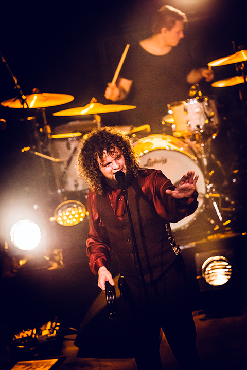DI-RECT @ 013 Tilburg, picture 7, photographed by Elke Briers - FrontView Magazine