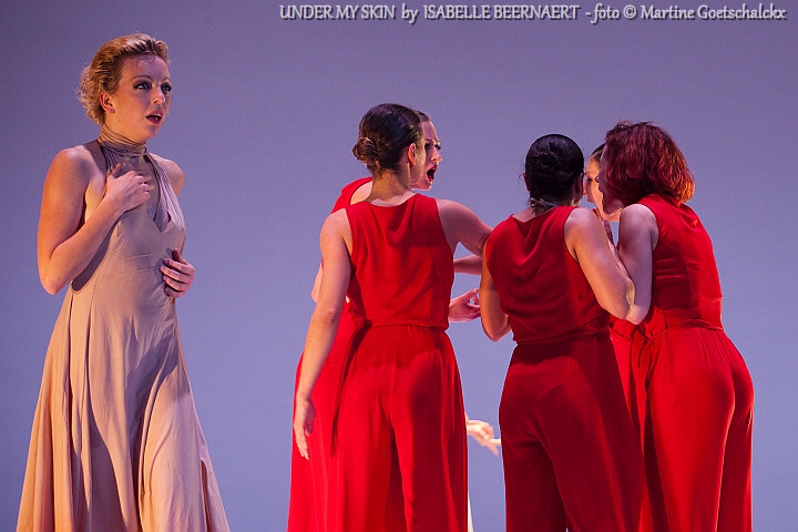 "Under my skin" by Isabelle Beernaert @ Ethias Arena Hasselt, picture 45, photographed by Martine Goetschalckx - FrontView Magazine