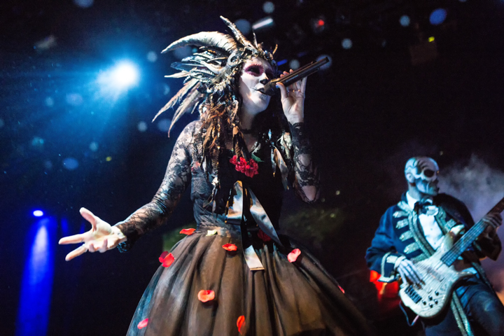 Within Temptation @ 013, picture 15, photographed by Dorien Goetschalckx - FrontView Magazine