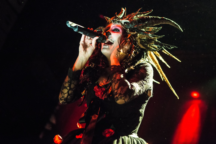 Within Temptation @ 013, picture 31, photographed by Dorien Goetschalckx - FrontView Magazine