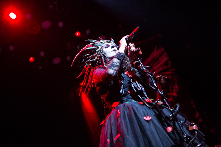 Within Temptation @ 013, picture 33, photographed by Dorien Goetschalckx - FrontView Magazine