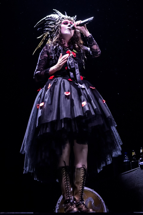 Within Temptation @ 013, picture 36, photographed by Dorien Goetschalckx - FrontView Magazine
