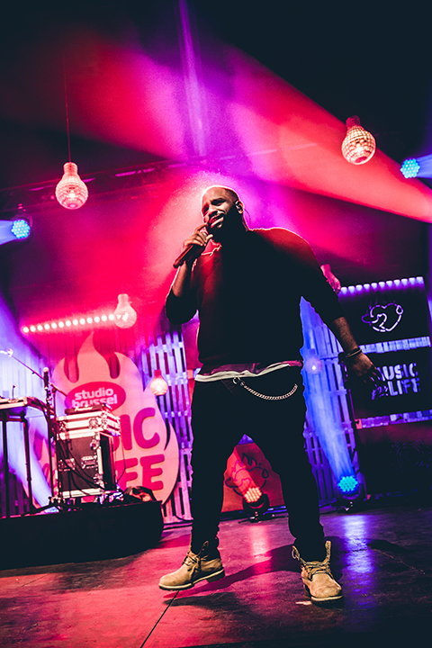 Music for Life 2015: De Jeugd van Tegenwoordig @ The Flame, foto 6, foto's door Elke Briers - FrontView Magazine