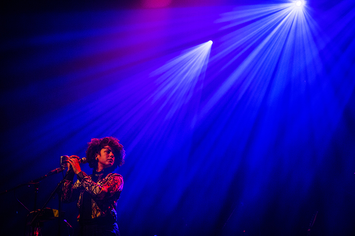 Roseau @ Ancienne Belgique, picture 4, photographed by Kristof Hayen - FrontView Magazine