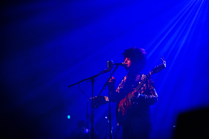 Roseau @ Ancienne Belgique, picture 11, photographed by Kristof Hayen - FrontView Magazine