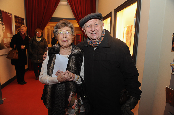 Première Het leven zoals het is: de wijkagenten! @ Rode zaal - Fakkelteater, picture 6, photographed by Goele Bormans - FrontView Magazine