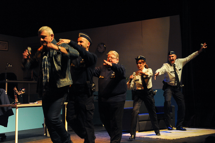 Première Het leven zoals het is: de wijkagenten! @ Rode zaal - Fakkelteater, picture 43, photographed by Goele Bormans - FrontView Magazine