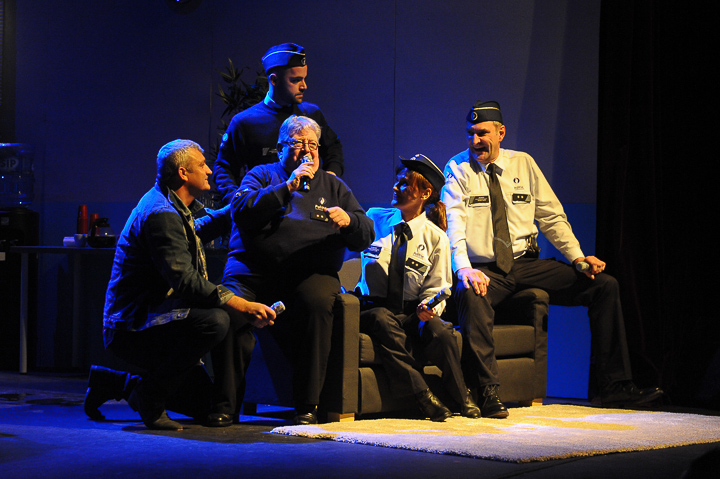 Première Het leven zoals het is: de wijkagenten! @ Rode zaal - Fakkelteater, picture 44, photographed by Goele Bormans - FrontView Magazine