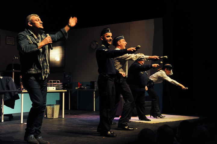 Première Het leven zoals het is: de wijkagenten! @ Rode zaal - Fakkelteater, picture 47, photographed by Goele Bormans - FrontView Magazine