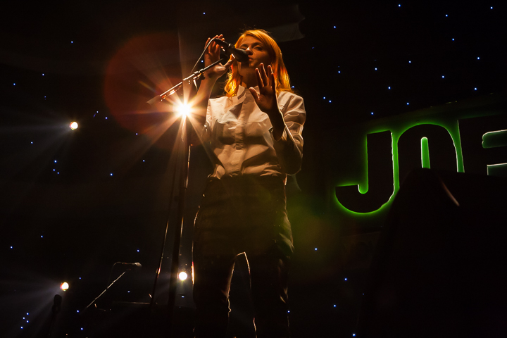 Joe Live met Axelle Red @ Joe FM, picture 10, photographed by Alex Wyckmans - FrontView Magazine
