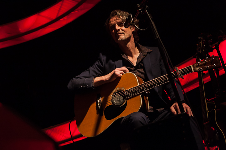 Joe Live met Axelle Red @ Joe FM, picture 16, photographed by Alex Wyckmans - FrontView Magazine