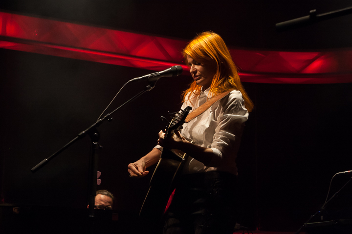Joe Live met Axelle Red @ Joe FM, picture 17, photographed by Alex Wyckmans - FrontView Magazine