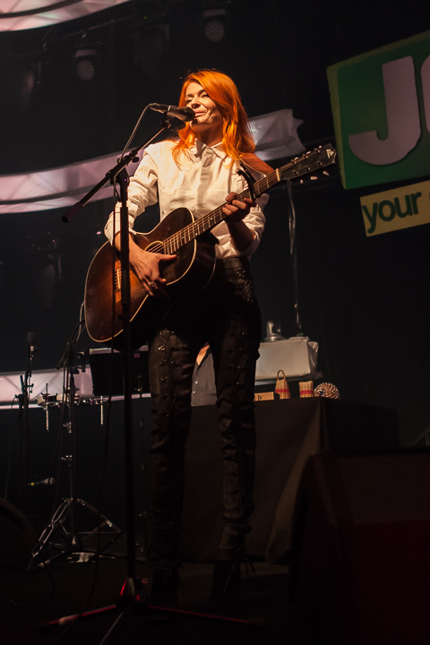 Joe Live met Axelle Red @ Joe FM, picture 21, photographed by Alex Wyckmans - FrontView Magazine