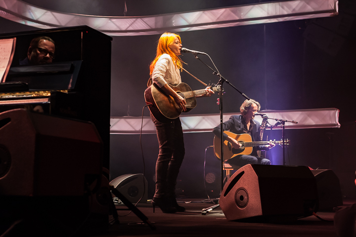 Joe Live met Axelle Red @ Joe FM, picture 23, photographed by Alex Wyckmans - FrontView Magazine