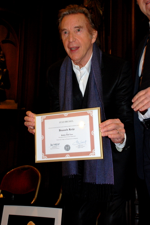 CD voorstelling Will Tura "Klein Geluk" @ stadhuis Brussel, picture 4, photographed by Peter Minnebo - FrontView Magazine