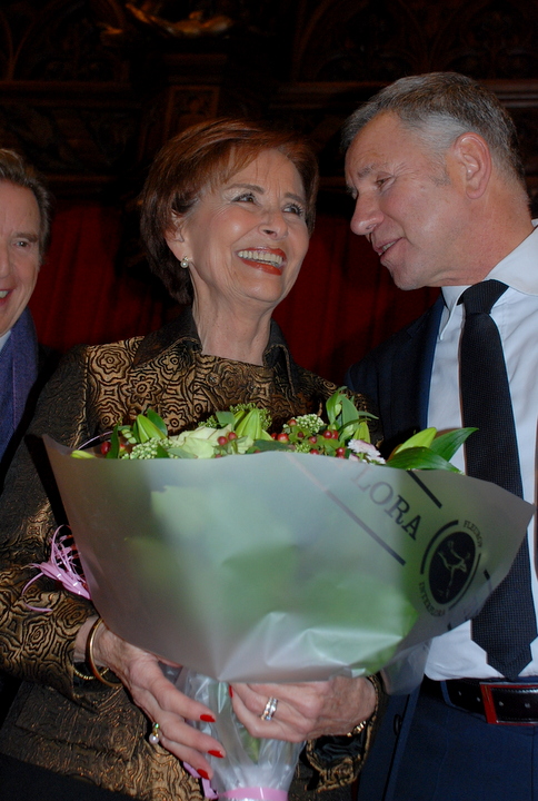 CD voorstelling Will Tura "Klein Geluk" @ stadhuis Brussel, picture 6, photographed by Peter Minnebo - FrontView Magazine
