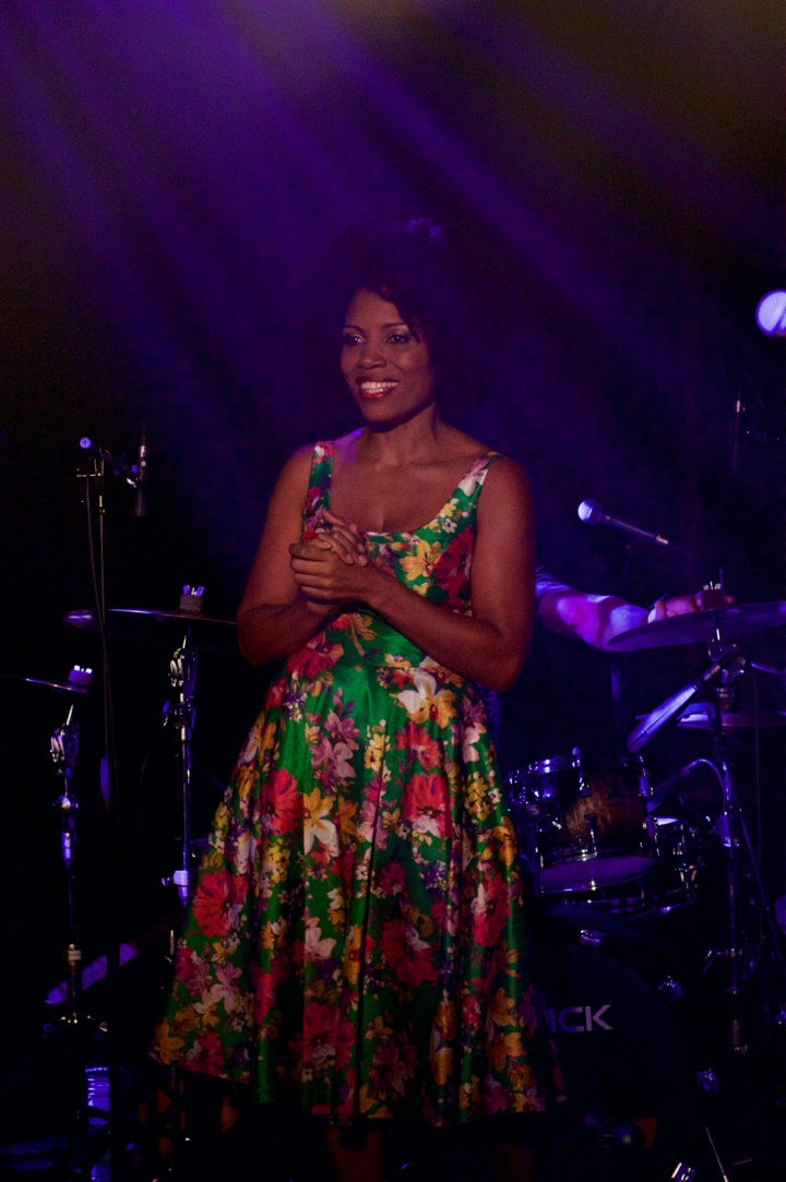 Lura @ Ancienne Belgique, foto 1, foto's door Bart Baevegems - FrontView Magazine
