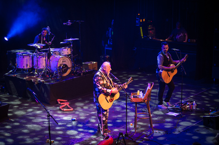 Urbanus & De Fanfaar @ Ancienne Belgique, foto 19, foto's door Jan van Hecke - FrontView Magazine