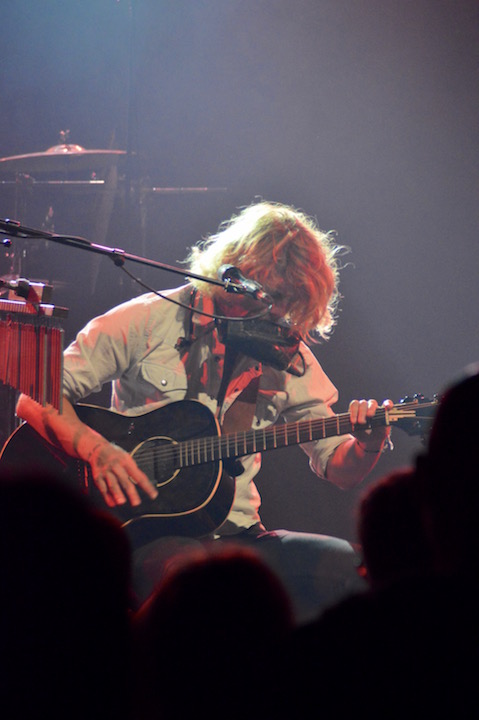 Nahko and Medicine for the People + Kim Churchill Ancienne Belgique, picture 6, photographed by Lieselore Van Hertum - FrontView Magazine