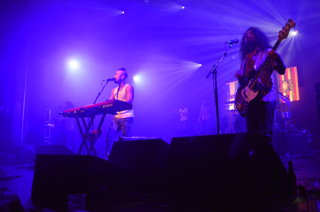 Nahko and Medicine for the People + Kim Churchill Ancienne Belgique, picture 13, photographed by Lieselore Van Hertum - FrontView Magazine