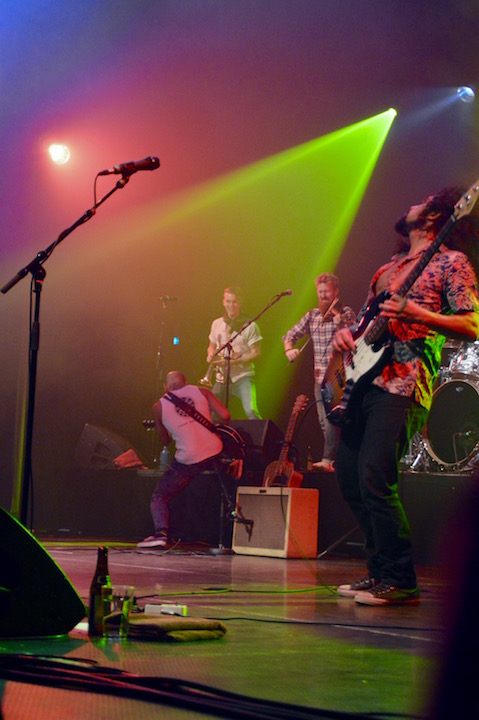 Nahko and Medicine for the People + Kim Churchill Ancienne Belgique, picture 31, photographed by Lieselore Van Hertum - FrontView Magazine
