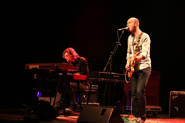 Tom van Stiphout, "Playing Guitar Helps" @ CC Meeuwen, picture 10, photographed by Heidi Elen - FrontView Magazine