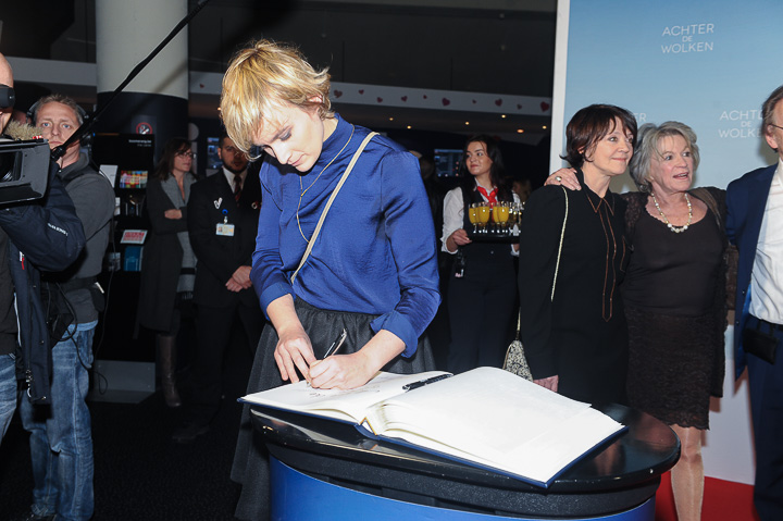 Première Achter de Wolken @ Kinepolis Antwerpen, picture 23, photographed by Goele Bormans - FrontView Magazine