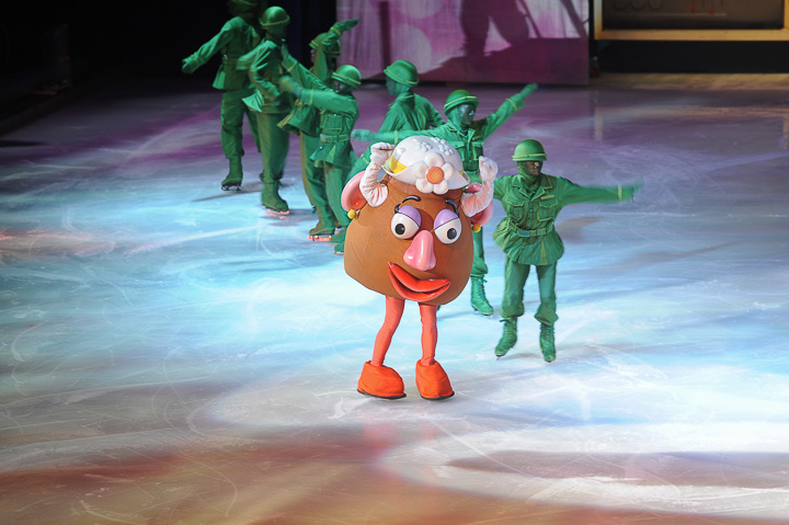 Disney on Ice 2016 - Betoverende Werelden @ Lotto Arena, picture 52, photographed by Goele Bormans - FrontView Magazine