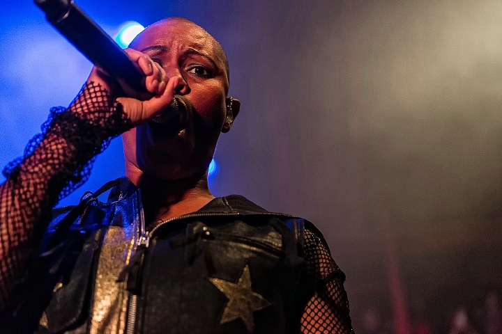 Skunk Anansie @ Ancienne Belgique, foto 39, foto's door Edwin Houdevelt - FrontView Magazine