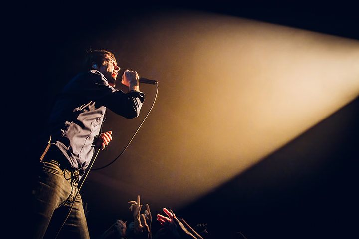 Suede @ Ancienne Belgique, picture 15, photographed by Elke Briers - FrontView Magazine