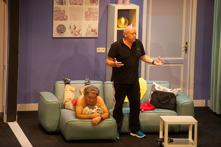 Amaai mijne rug! echt Antwaarps teater, picture 40, photographed by Goele Bormans - FrontView Magazine