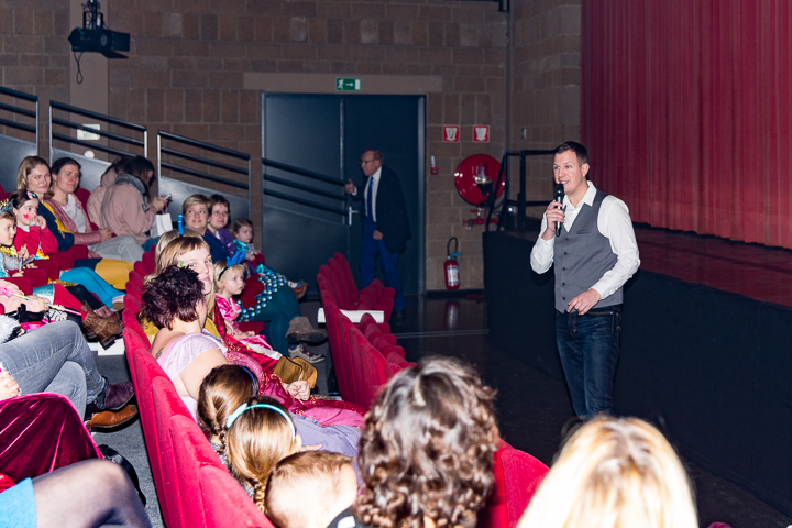 Assepoester, de musical - Persvoorstelling @ Cultuurcentrum Evergem, foto 6, foto's door Guy Danneels - FrontView Magazine