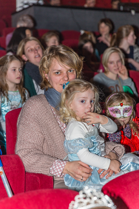 Assepoester, de musical - Persvoorstelling @ Cultuurcentrum Evergem, foto 9, foto's door Guy Danneels - FrontView Magazine