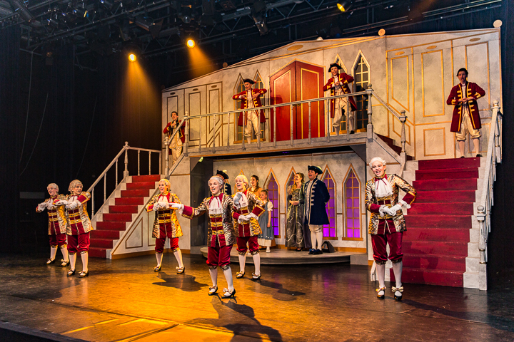 Assepoester, de musical - Persvoorstelling @ Cultuurcentrum Evergem, foto 68, foto's door Guy Danneels - FrontView Magazine