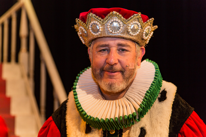 Assepoester, de musical - Persvoorstelling @ Cultuurcentrum Evergem, foto 99, foto's door Guy Danneels - FrontView Magazine