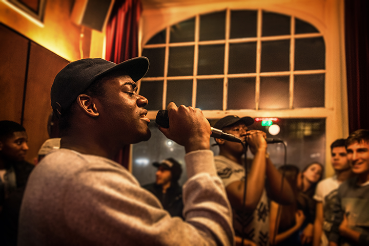Woodie Smalls albumvoorstelling @ Café Commerce, picture 2, photographed by Bart Scholliers - FrontView Magazine