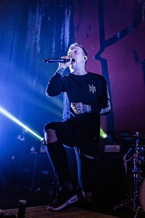 Architects @ Ancienne Belgique, picture 8, photographed by Edwin Houdevelt - FrontView Magazine