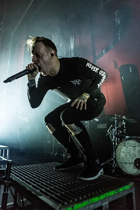 Architects @ Ancienne Belgique, picture 20, photographed by Edwin Houdevelt - FrontView Magazine