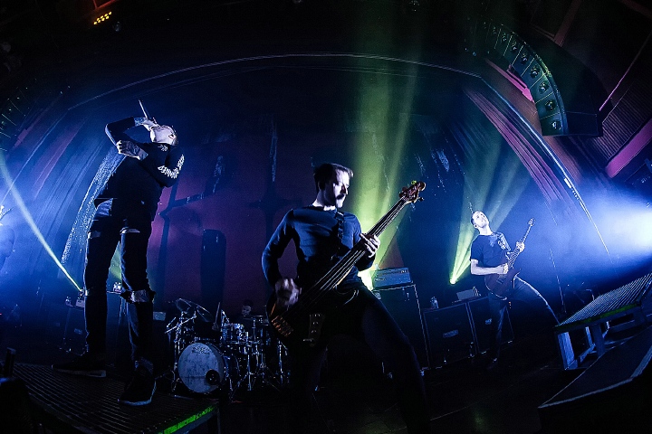 Architects @ Ancienne Belgique, picture 22, photographed by Edwin Houdevelt - FrontView Magazine