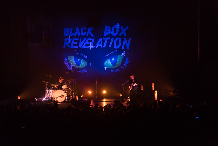 Black Box Revelation @ Ancienne Belgique, picture 14, photographed by Gregory van Toor - FrontView Magazine