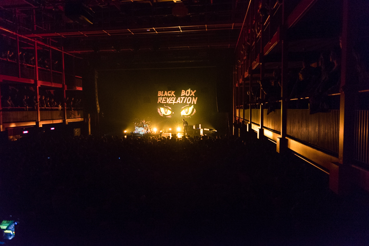 Black Box Revelation @ Ancienne Belgique, picture 18, photographed by Gregory van Toor - FrontView Magazine