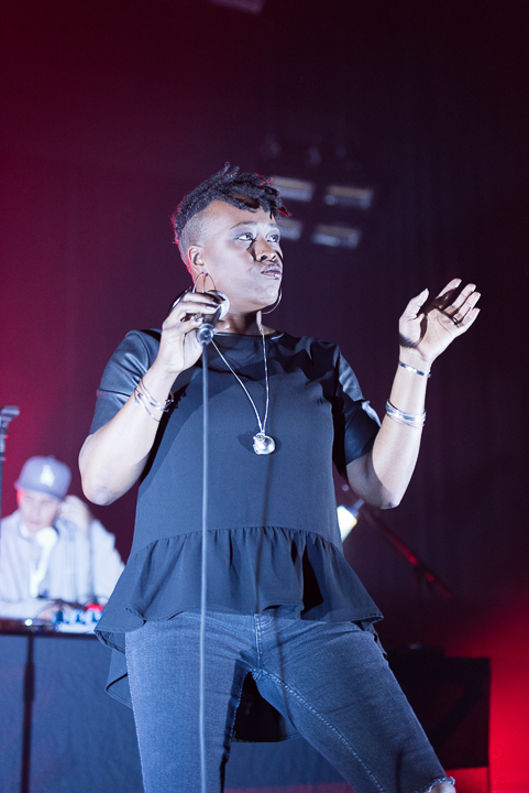 Mo & Grazz @ Ancienne Belgique, picture 1, photographed by Gregory van Toor - FrontView Magazine