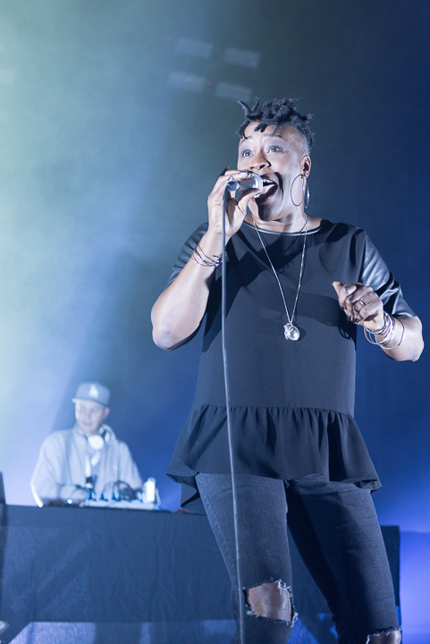 Mo & Grazz @ Ancienne Belgique, picture 5, photographed by Gregory van Toor - FrontView Magazine