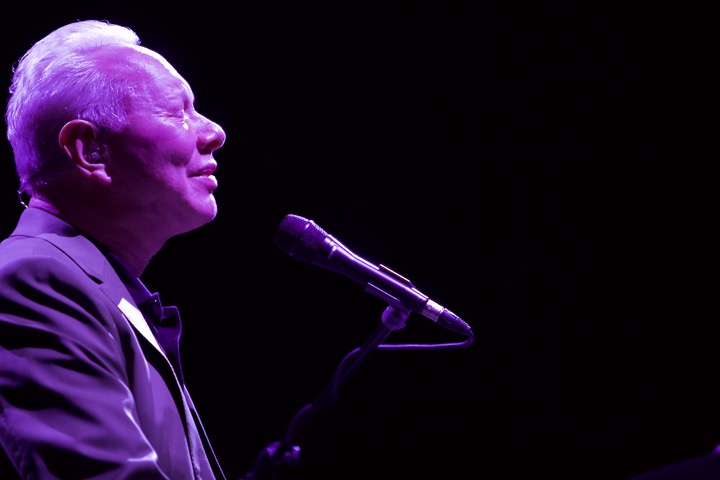Joe Jackson @ Ancienne Belgique, picture 3, photographed by Pascal Liagre - FrontView Magazine
